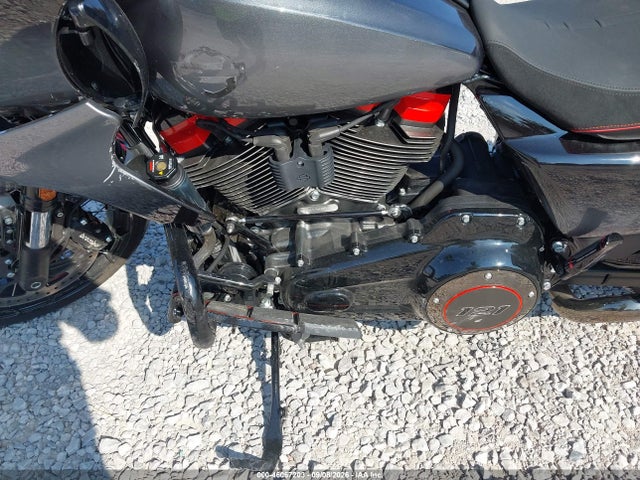 Harley-Davidson FLTRXSE 2025 1HD1TC616SB960572 Image 9