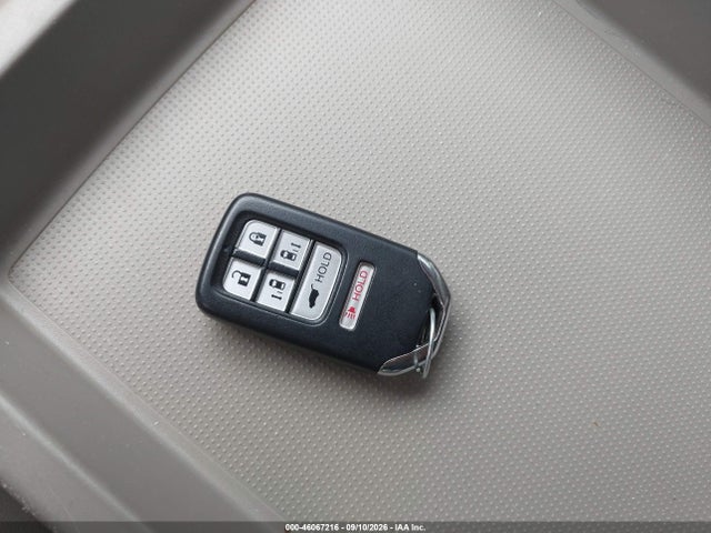 Продажа на аукционе авто 2016 Honda Odyssey Touring/touring Elite, vin: 5FNRL5H96GB012907, номер лота: 46067216