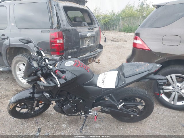 Yamaha Mt-03 2020 MH3RH20Y1LK002643 Image 13
