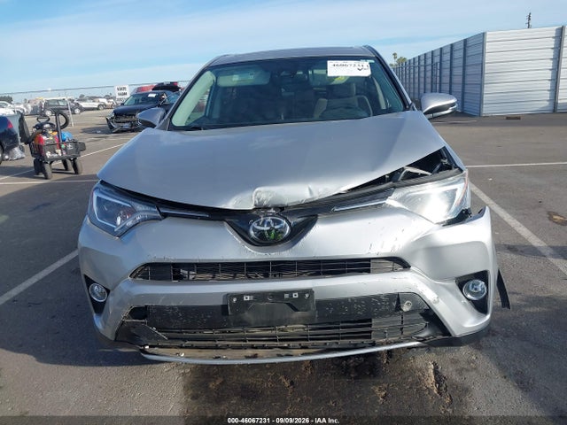 Toyota Rav4 Xle 2018 2T3RFREV0JW825001 Image 15