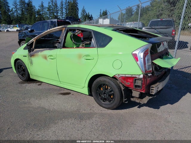 Toyota Prius Two 2015 JTDKN3DU4F0478424 Image 3