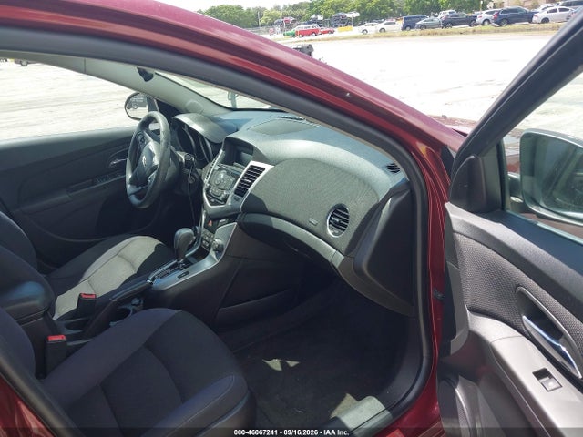 Продажа на аукционе авто 2015 Chevrolet Cruze 1lt Auto, vin: 1G1PC5SB5F7137168, номер лота: 46067241