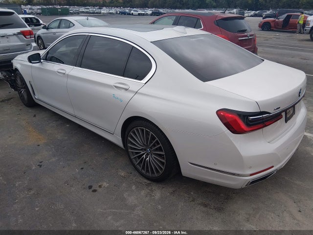 BMW 750i Xdrive 2021 WBA7U2C0XMCG35354 Image 3