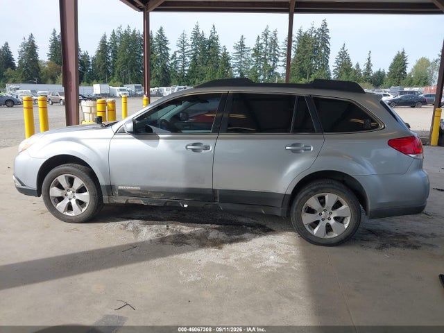 Продажа на аукционе авто 2012 Subaru Outback 2.5i Premium, vin: 4S4BRBCC4C3267561, номер лота: 46067308