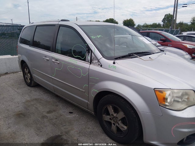 Продажа на аукционе авто 2011 Dodge Grand Caravan Crew, vin: 2D4RN5DG7BR786985, номер лота: 46067341
