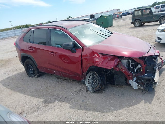 Toyota RAV4 LE 2019 2T3F1RFV3KW070850 Image 14