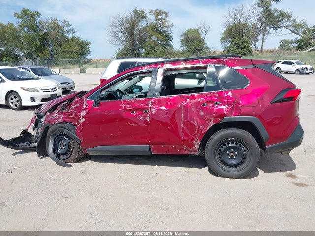 Toyota RAV4 LE 2019 2T3F1RFV3KW070850 Image 15