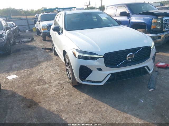 Aukcja sprzedaży 2024 Volvo Xc60 B5 Plus Dark Theme, vin: YV4L12RLXR1911735, numer aukcji: 46067368