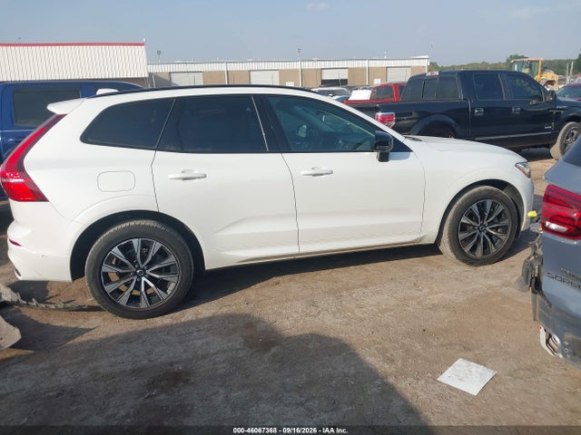 Aukcja sprzedaży 2024 Volvo Xc60 B5 Plus Dark Theme, vin: YV4L12RLXR1911735, numer aukcji: 46067368