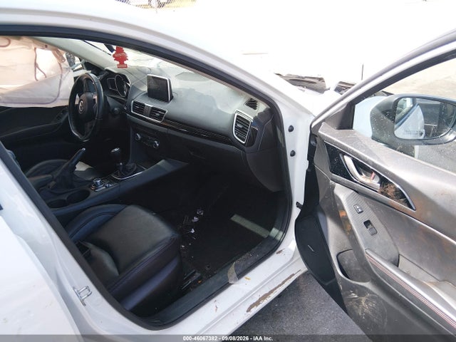 Продажа на аукционе авто 2016 Mazda Mazda3 I Grand Touring, vin: JM1BM1N73G1343124, номер лота: 46067382