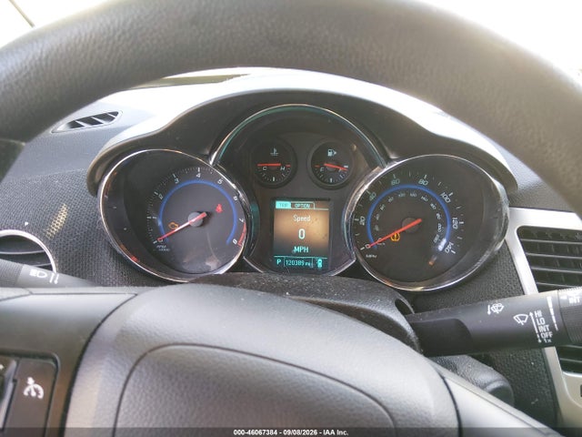 2016 Chevrolet Cruze Limited 1lt Auto მანქანა იყიდება აუქციონზე, vin: 1G1PE5SB2G7210329, აუქციონის ნომერი: 46067384