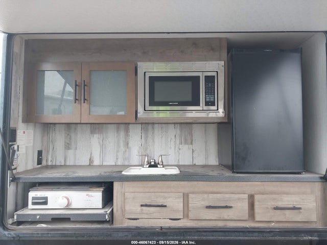 2020 Forest River Puma 31qbbh მანქანა იყიდება აუქციონზე, vin: 4X4TPUG2XLP083062, აუქციონის ნომერი: 46067423