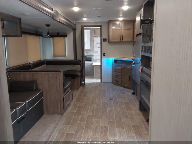 2020 Forest River Puma 31qbbh მანქანა იყიდება აუქციონზე, vin: 4X4TPUG2XLP083062, აუქციონის ნომერი: 46067423