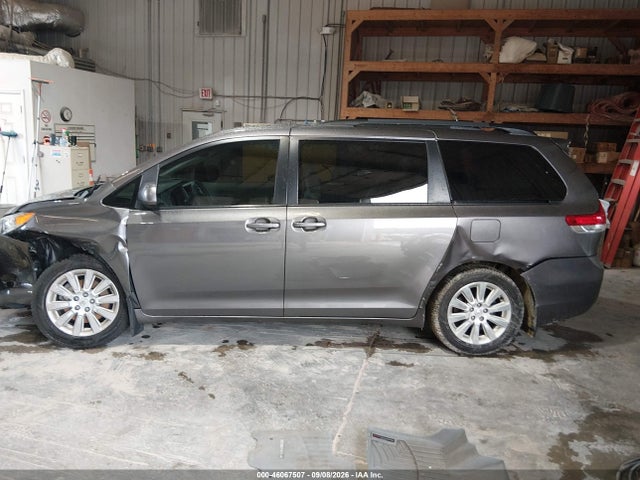 2012 Toyota Sienna Le 7 Passenger მანქანა იყიდება აუქციონზე, vin: 5TDJK3DC6CS035163, აუქციონის ნომერი: 46067507