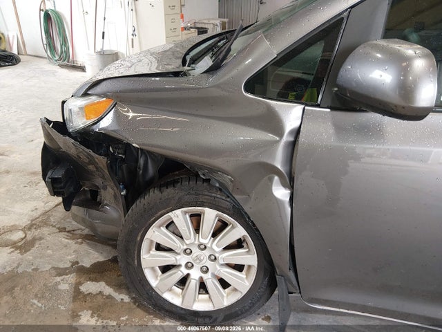 2012 Toyota Sienna Le 7 Passenger მანქანა იყიდება აუქციონზე, vin: 5TDJK3DC6CS035163, აუქციონის ნომერი: 46067507