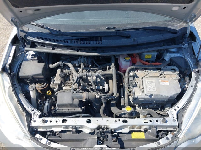 46067520 :رقم المزاد ، JTDKDTB39E1573616 vin ، 2014 Toyota Prius C Two مزاد بيع