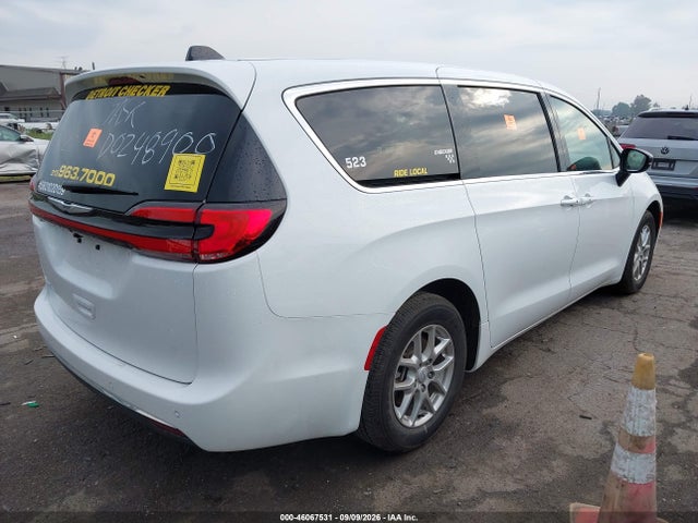 2026 Chrysler Pacifica Select მანქანა იყიდება აუქციონზე, vin: 2C4RC1BG1TR230445, აუქციონის ნომერი: 46067531