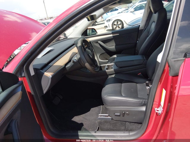 Продаж на аукціоні авто 2023 Tesla Model Y Awd/long Range Dual Motor All-wheel Drive, vin: 7SAYGDEE1PA170695, номер лоту: 46067539