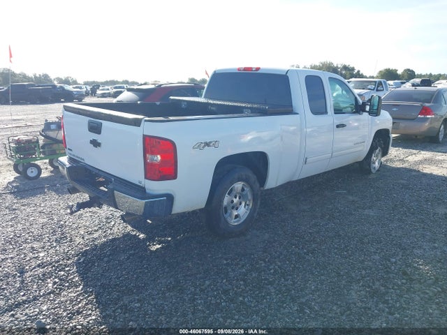 46067595 :رقم المزاد ، 1GCRKSE39BZ443519 vin ، 2011 Chevrolet Silverado 1500 Lt مزاد بيع