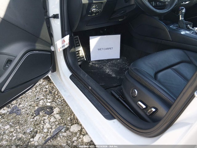 2015 Audi A3 1.8t Premium მანქანა იყიდება აუქციონზე, vin: WAUCCGFF1F1032335, აუქციონის ნომერი: 46067627
