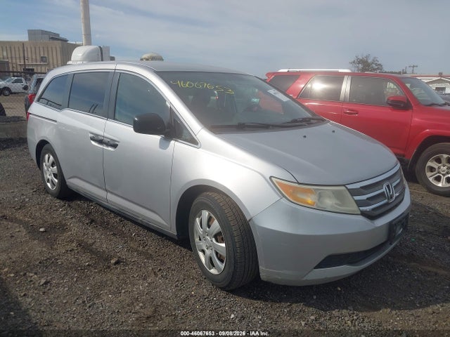 Auction sale of the 2013 Honda Odyssey Lx, vin: 5FNRL5H28DB028850, lot number: 46067653