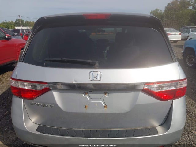 46067653 :رقم المزاد ، 5FNRL5H28DB028850 vin ، 2013 Honda Odyssey Lx مزاد بيع