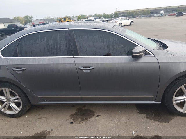 Продаж на аукціоні авто 2015 Volkswagen Passat 2.0l Tdi Sel Premium, vin: 1VWCV7A38FC064727, номер лоту: 46067654