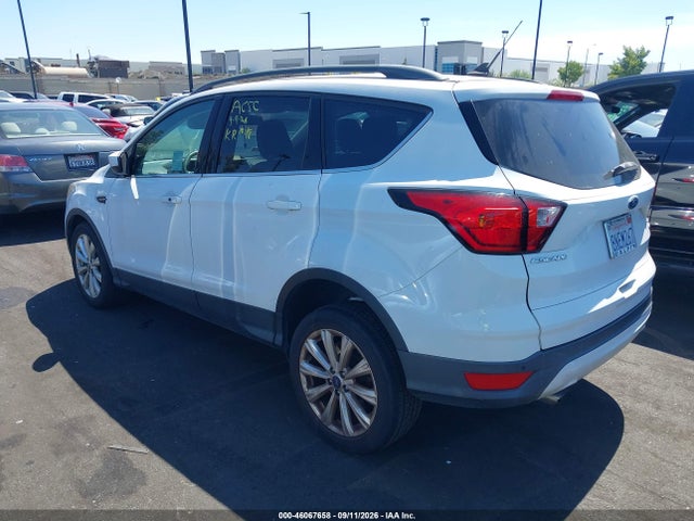 Ford ESCAPE SEL 2019 1FMCU0HD8KUB79291 Image 3