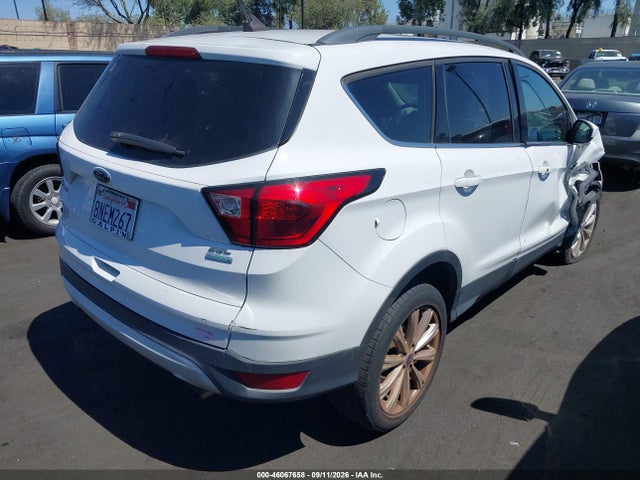 Ford ESCAPE SEL 2019 1FMCU0HD8KUB79291 Image 4