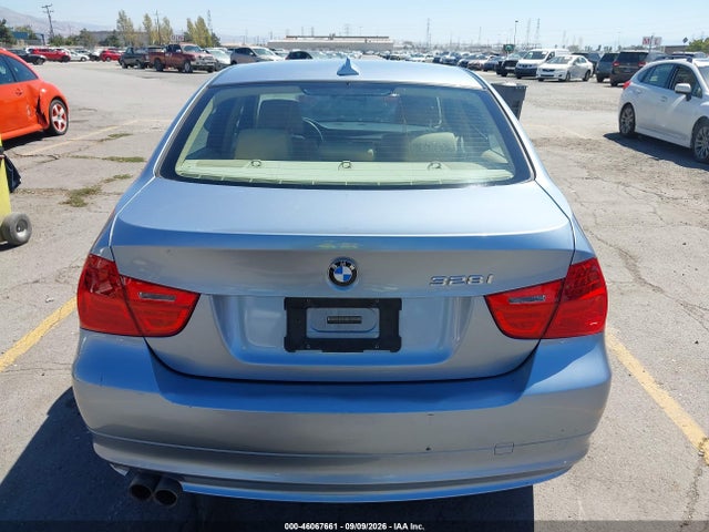 2009 Bmw 328i მანქანა იყიდება აუქციონზე, vin: WBAPH53559A435001, აუქციონის ნომერი: 46067661