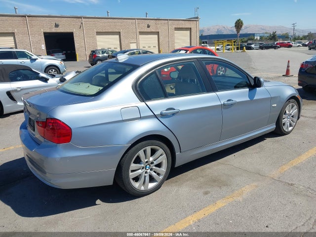 2009 Bmw 328i მანქანა იყიდება აუქციონზე, vin: WBAPH53559A435001, აუქციონის ნომერი: 46067661