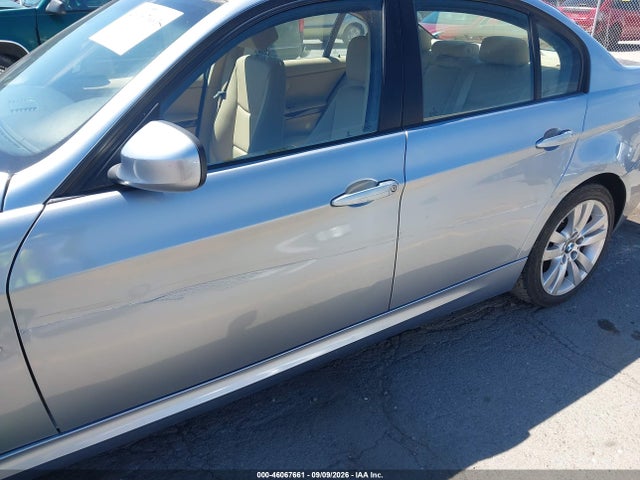 2009 Bmw 328i მანქანა იყიდება აუქციონზე, vin: WBAPH53559A435001, აუქციონის ნომერი: 46067661