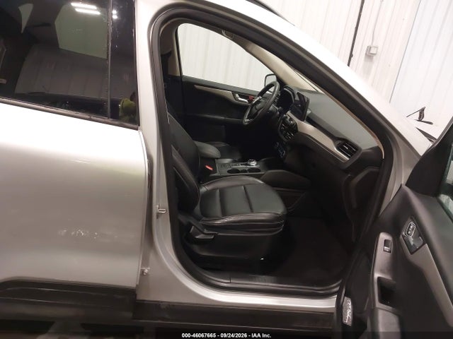 46067665 :رقم المزاد ، 1FMCU9H9XLUB19336 vin ، 2020 Ford Escape Sel مزاد بيع