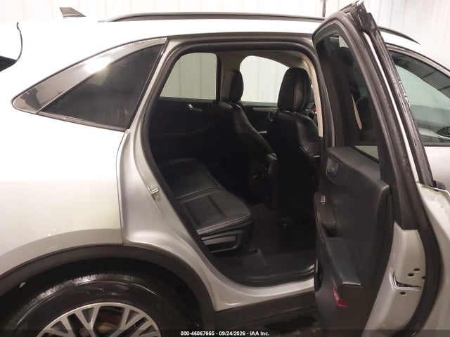 46067665 :رقم المزاد ، 1FMCU9H9XLUB19336 vin ، 2020 Ford Escape Sel مزاد بيع