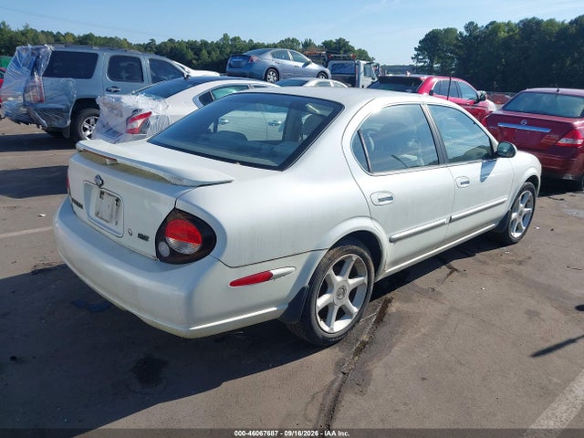 46067687 :رقم المزاد ، JN1CA31A2YT015244 vin ، 2000 Nissan Maxima Gle/gxe/se مزاد بيع