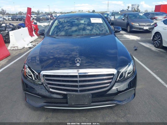 WDDZF4JB1HA149266 Mercedes-Benz E 300