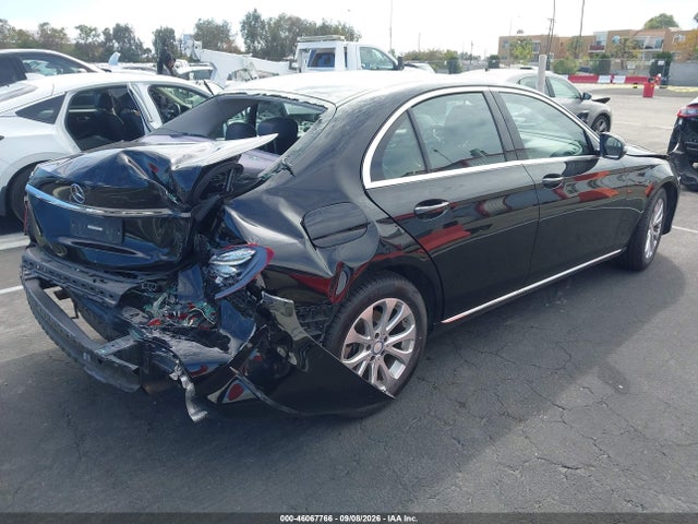 WDDZF4JB1HA149266 Mercedes-Benz E 300