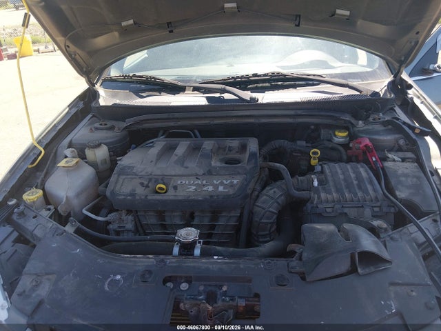 2013 Chrysler 200 Touring მანქანა იყიდება აუქციონზე, vin: 1C3CCBBB6DN588739, აუქციონის ნომერი: 46067800