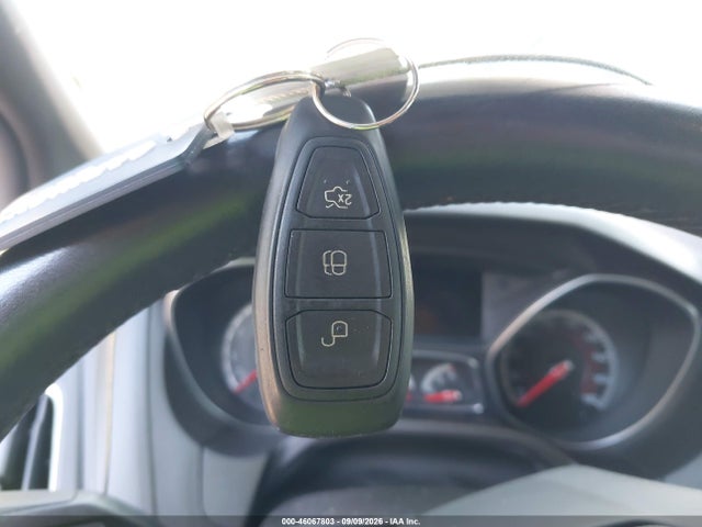 46067803 :رقم المزاد ، 1FADP3L9XGL383369 vin ، 2016 Ford Focus St مزاد بيع