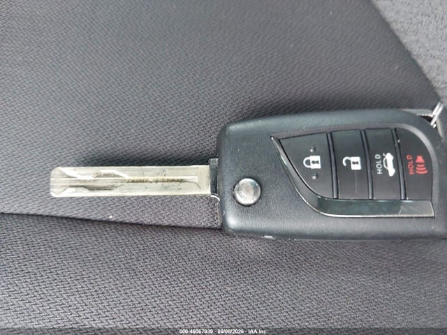 Продажа на аукционе авто 2021 Toyota Camry Le, vin: 4T1C11AK9MU600199, номер лота: 46067839