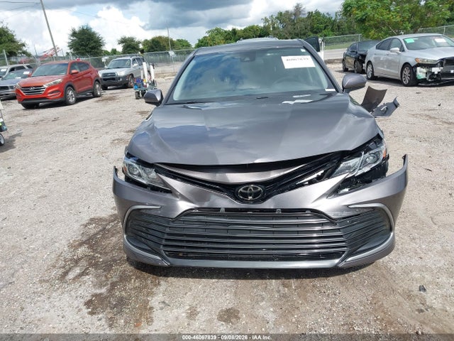 Продажа на аукционе авто 2021 Toyota Camry Le, vin: 4T1C11AK9MU600199, номер лота: 46067839