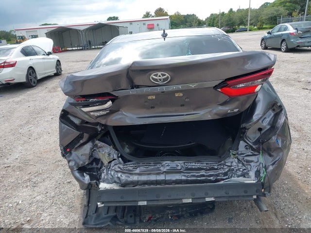 Продажа на аукционе авто 2021 Toyota Camry Le, vin: 4T1C11AK9MU600199, номер лота: 46067839