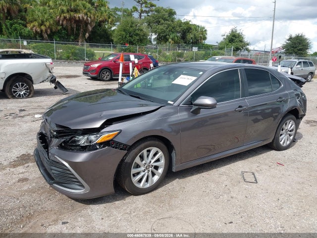 Продажа на аукционе авто 2021 Toyota Camry Le, vin: 4T1C11AK9MU600199, номер лота: 46067839