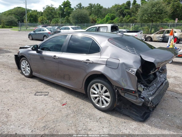 Продажа на аукционе авто 2021 Toyota Camry Le, vin: 4T1C11AK9MU600199, номер лота: 46067839