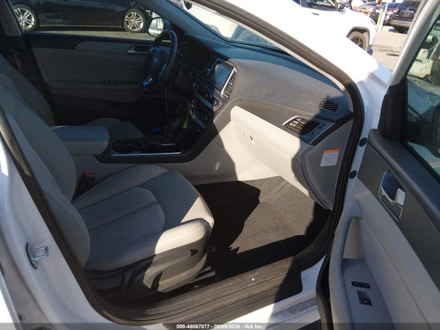 Продажа на аукционе авто 2018 Hyundai Sonata Hybrid Se, vin: KMHE24L36JA078609, номер лота: 46067877