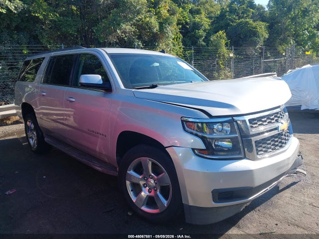 46067881 :رقم المزاد ، 1GNSCHKC7FR156523 vin ، 2015 Chevrolet Suburban 1500 Ls مزاد بيع