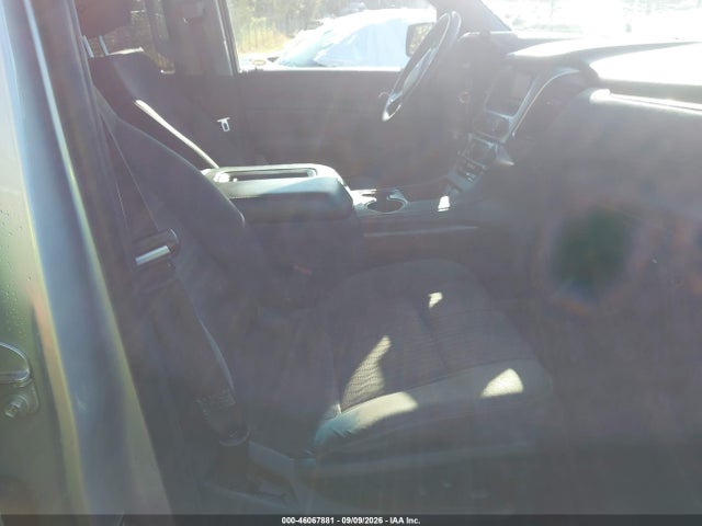 46067881 :رقم المزاد ، 1GNSCHKC7FR156523 vin ، 2015 Chevrolet Suburban 1500 Ls مزاد بيع