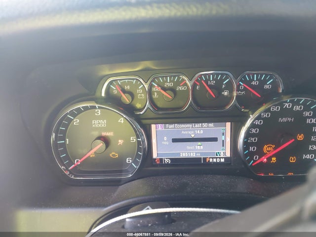 46067881 :رقم المزاد ، 1GNSCHKC7FR156523 vin ، 2015 Chevrolet Suburban 1500 Ls مزاد بيع