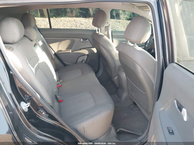 2011 Kia Sportage Lx მანქანა იყიდება აუქციონზე, vin: KNDPBCA21B7030192, აუქციონის ნომერი: 46067898
