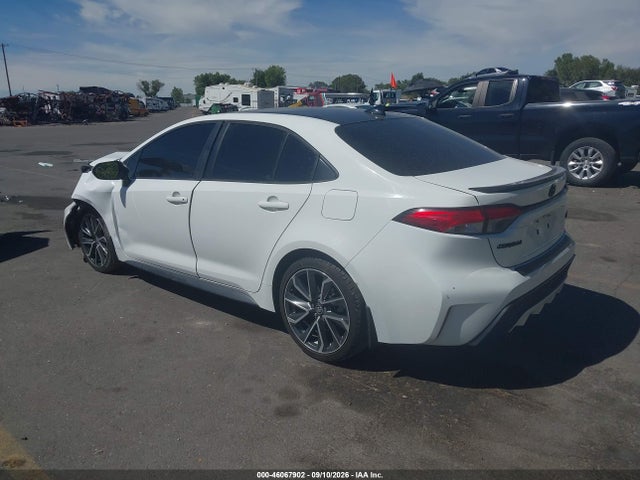 46067902 :رقم المزاد ، 5YFT4MCE4NP107257 vin ، 2022 Toyota Corolla Xse مزاد بيع